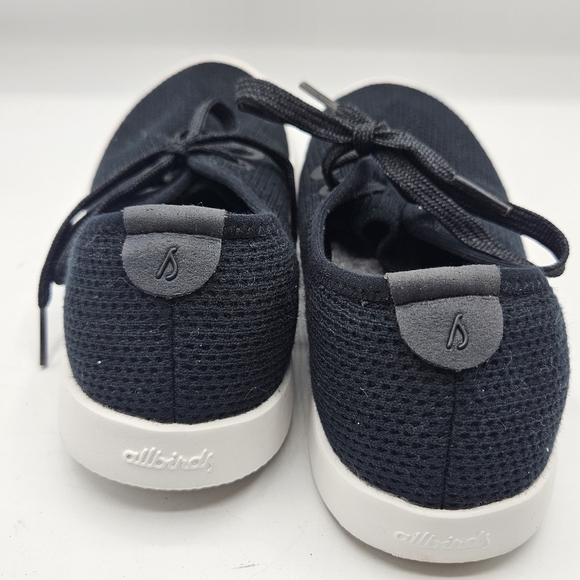 Allbirds shoes size 8 - Picture 4 of 12